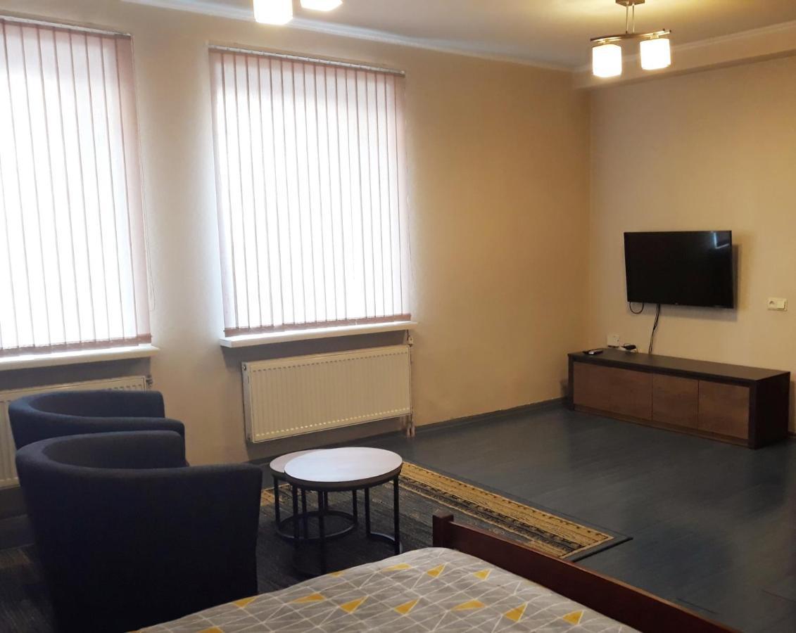 Town Center Studio Apartment Daugavpils Exteriör bild